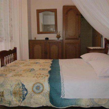 Apartments Nestor ตรีบูนย์ ภายนอก รูปภาพ