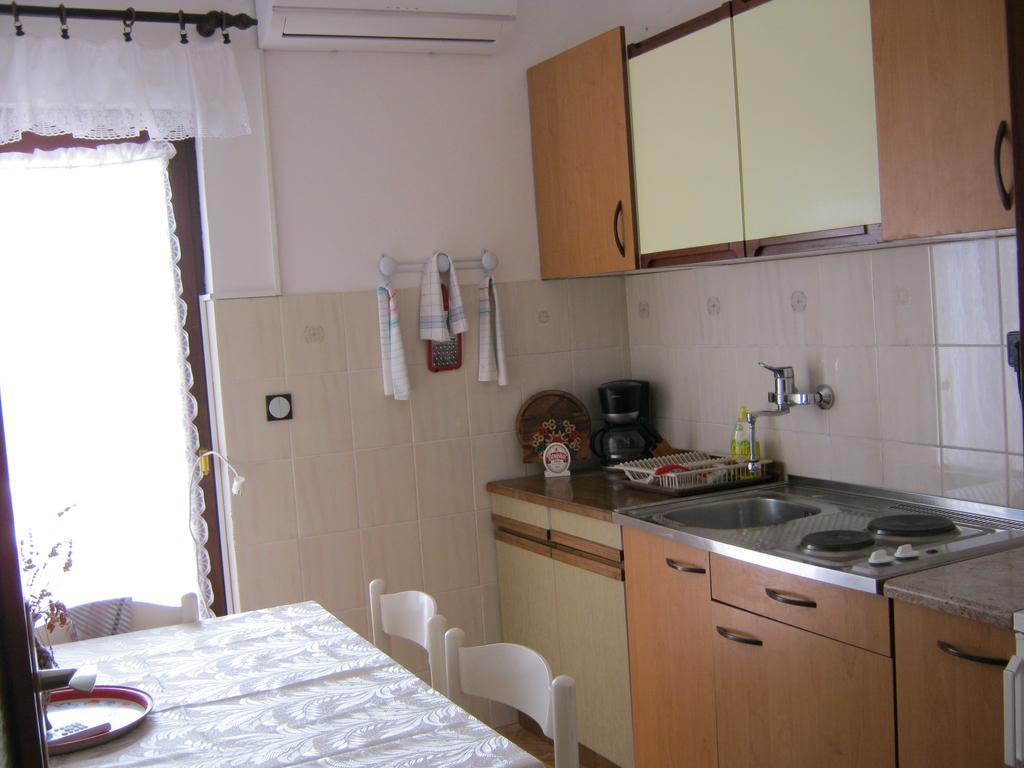 Apartments Nestor ตรีบูนย์ ภายนอก รูปภาพ