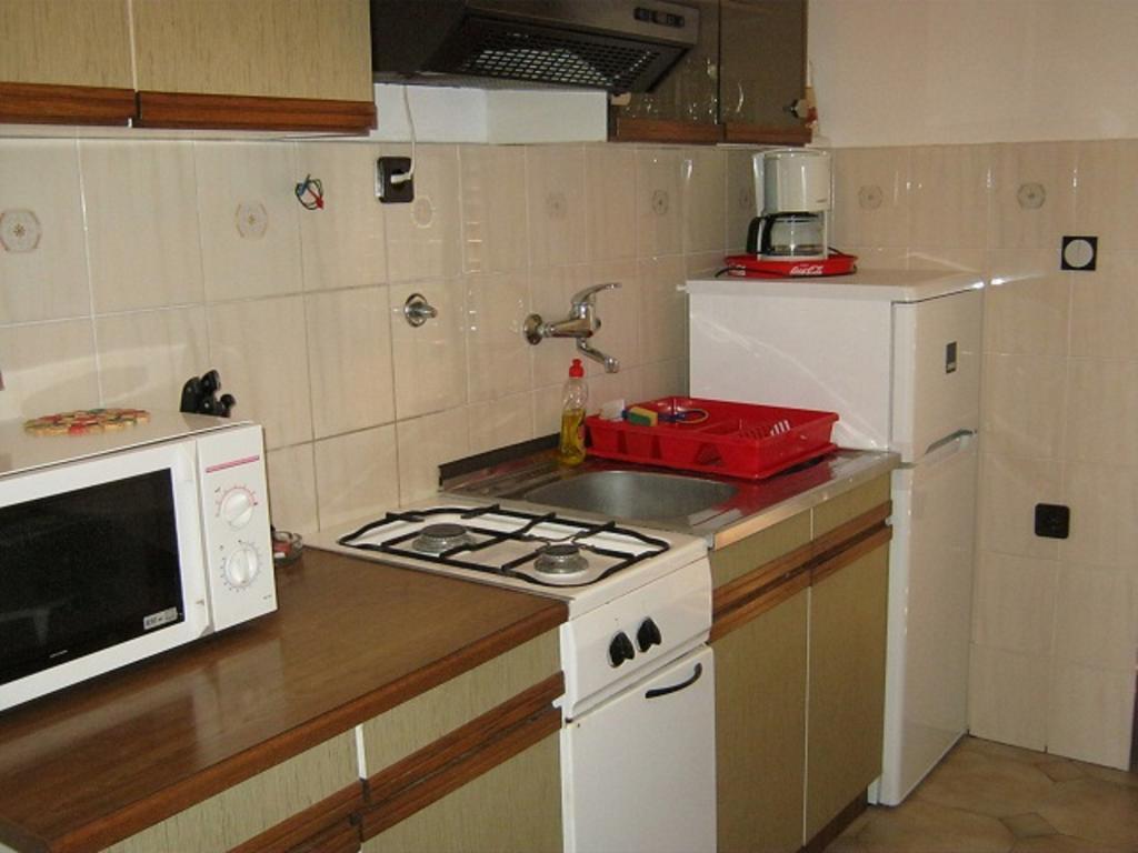 Apartments Nestor ตรีบูนย์ ภายนอก รูปภาพ