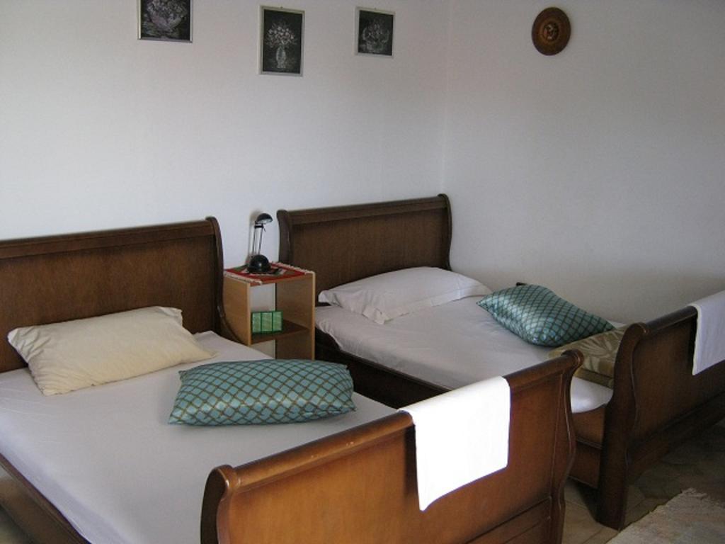 Apartments Nestor ตรีบูนย์ ภายนอก รูปภาพ